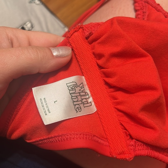 🤑BUNDLE ONLY🤑👙Red Smocked Bikini Top - Picture 8 of 8